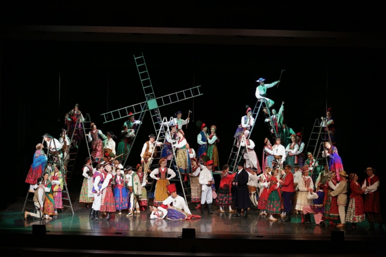 Zespól Pieśni i Tańca Mazowsze