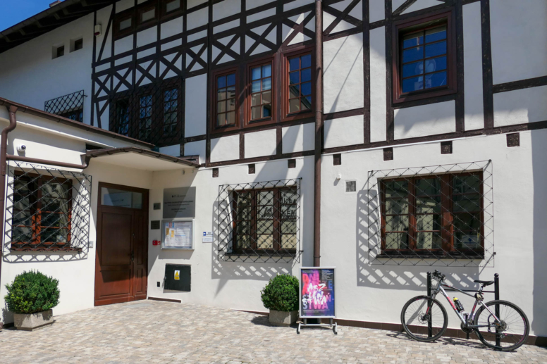 bałtycka galeria sztuki współczesnej w słupsku